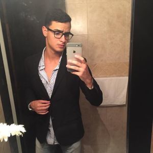 Meet your Posher, Fernando