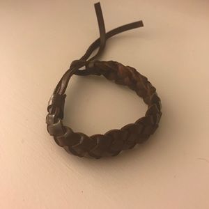 Leather rope bracket