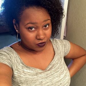 Meet your Posher, Karron