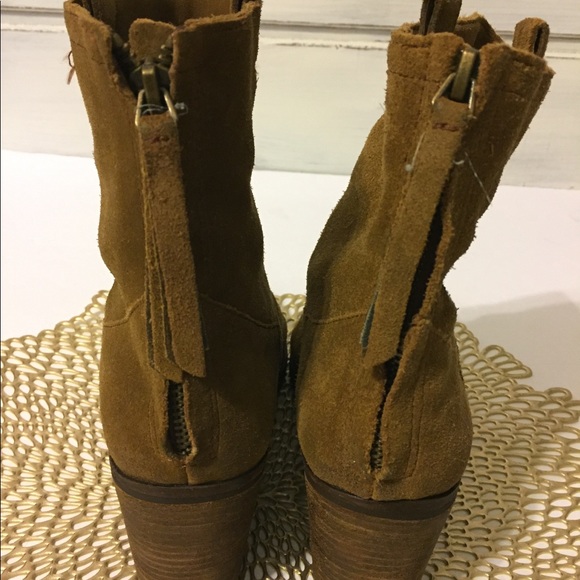 Sam Edelman Brown Suede Heeled boots (S4) - Picture 3 of 6