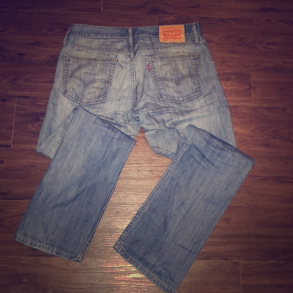 Levi men’s jeans
