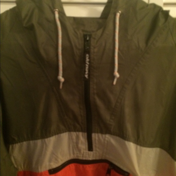 Vintage Old Navy Windbreaker M AWESOME!! - Picture 2 of 7