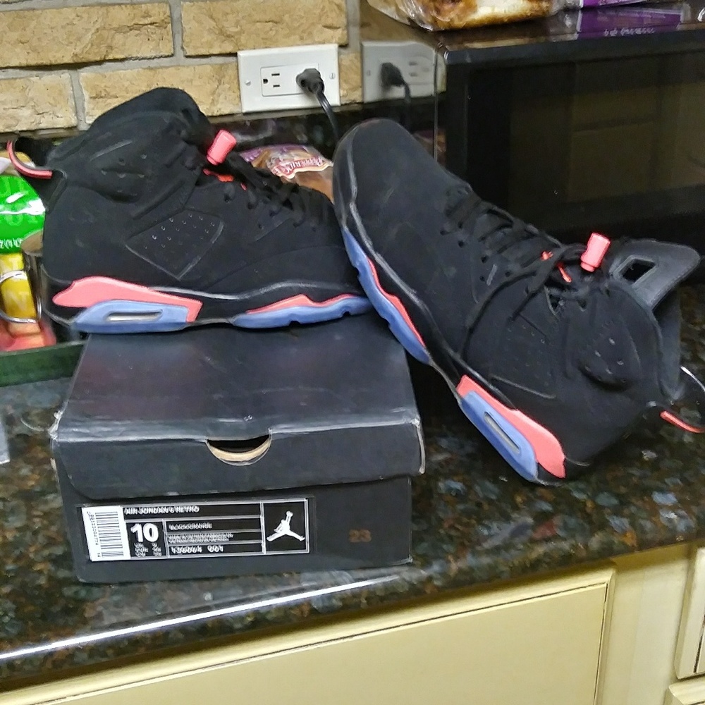 Jordan 6s inferred black
