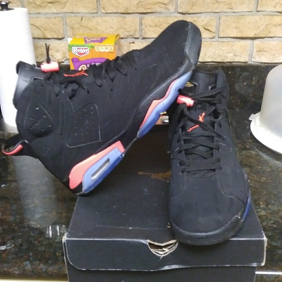 Jordan 6s inferred black - Picture 3 of 4