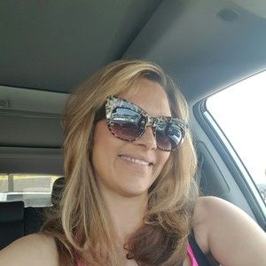 Meet your Posher, Melanie