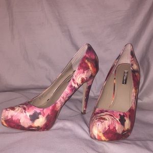 BCBGeneration Floral Heels