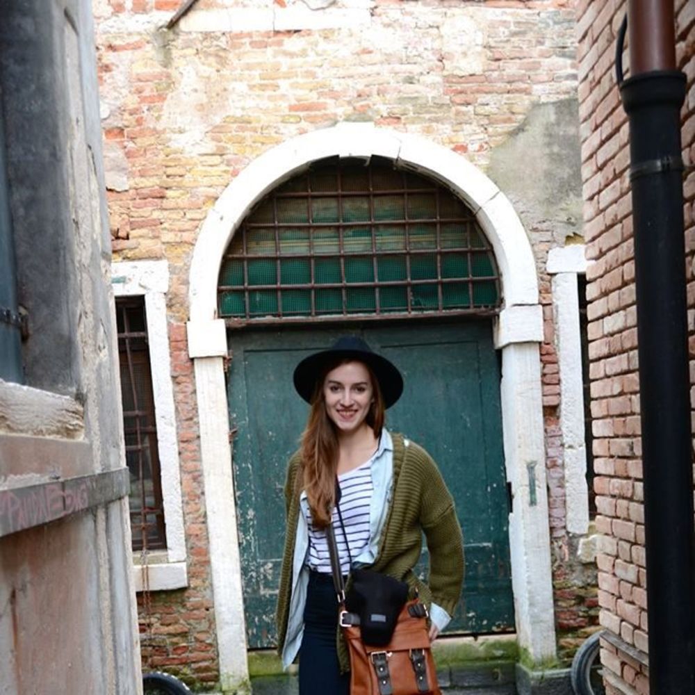 Meet your Posher, Juli