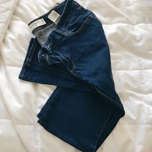 Low Rise Skinny Jeans
