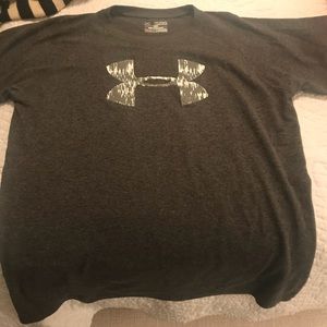 Under Armor T-Shirt