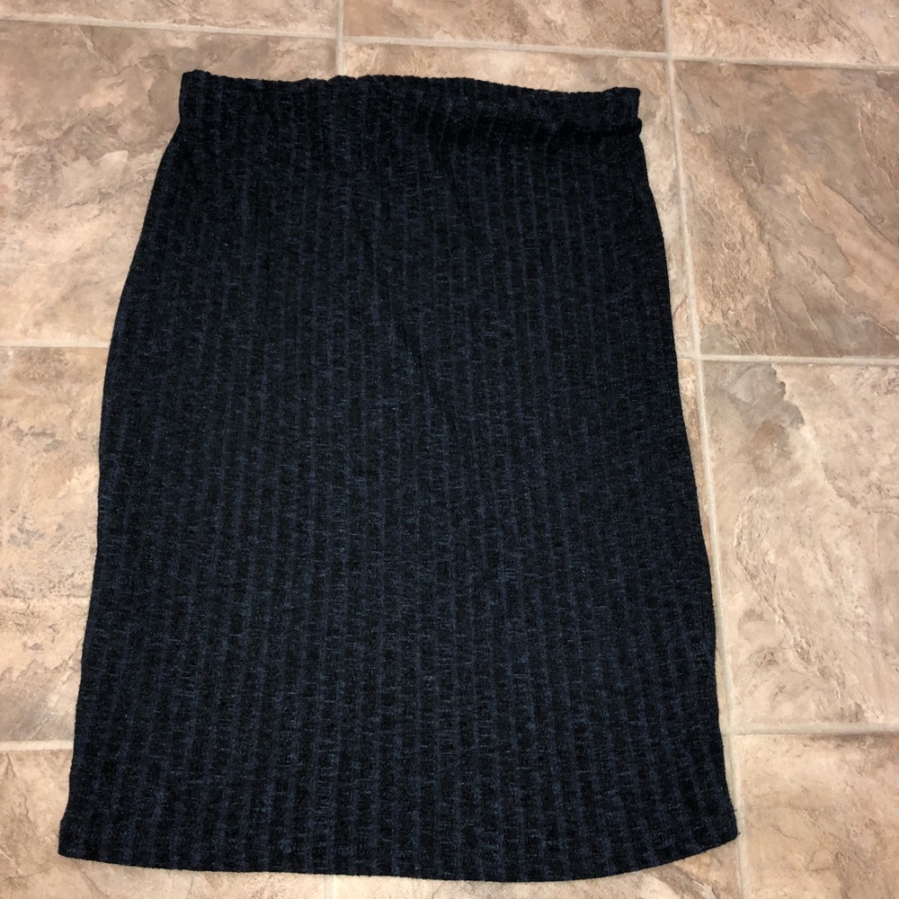 Beautiful Blue and Black Pencil Skirt