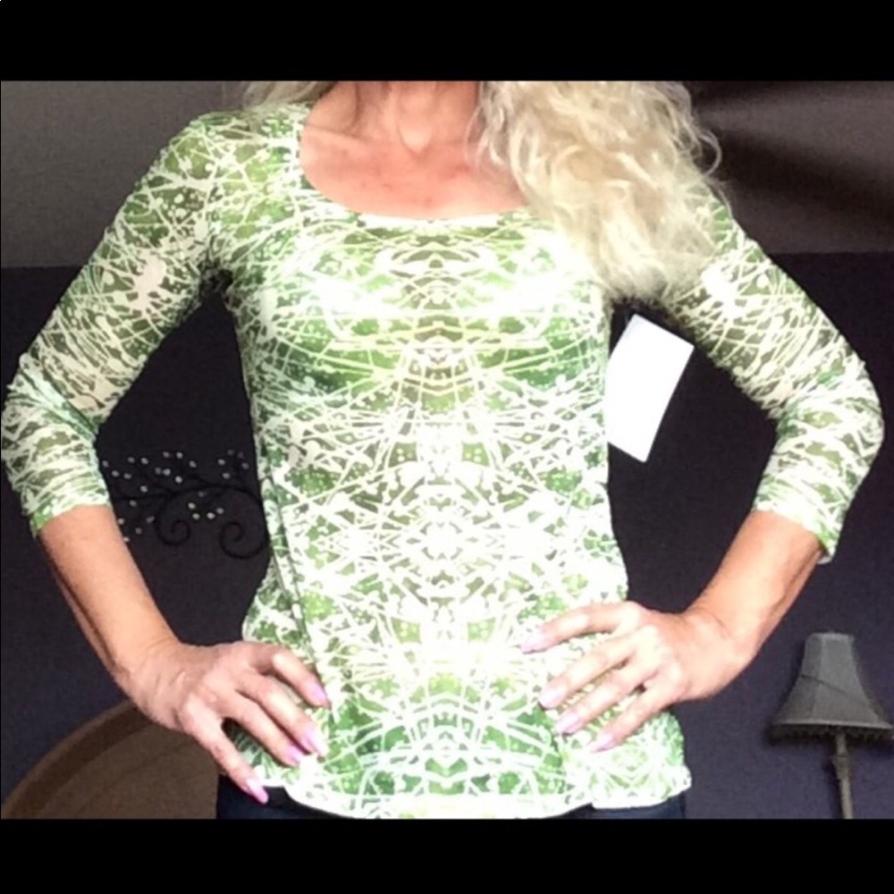 ‼️FINAL MARKDOWN‼️NWT AMMA SPLATTER PRINT BURNOUT