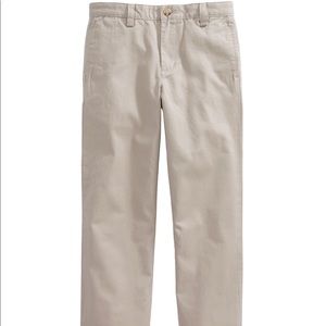 Vineyard vines khaki pants