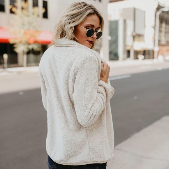 💥 Wide Lapel Fuzzy Open Front Cardigan Beige - Picture 2 of 5