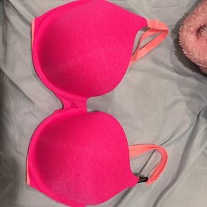 Victoria’s Secret Perfect Shape Bra