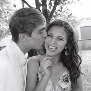 Meet your Posher, Hannah lynn