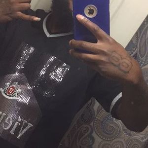 Meet your Posher, Moore