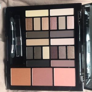 Makeup Palette