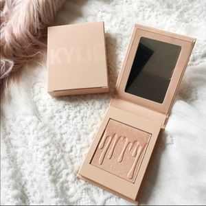 🍬Cotton Candy Cream Kylighter🍬