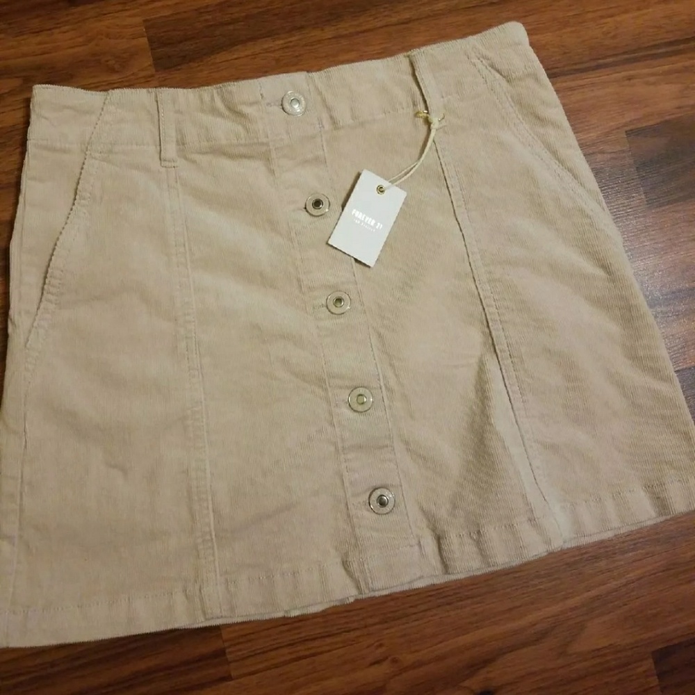 NWT F21 corduroy button skirt