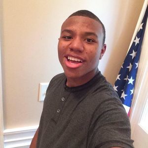 Meet your Posher, Lester