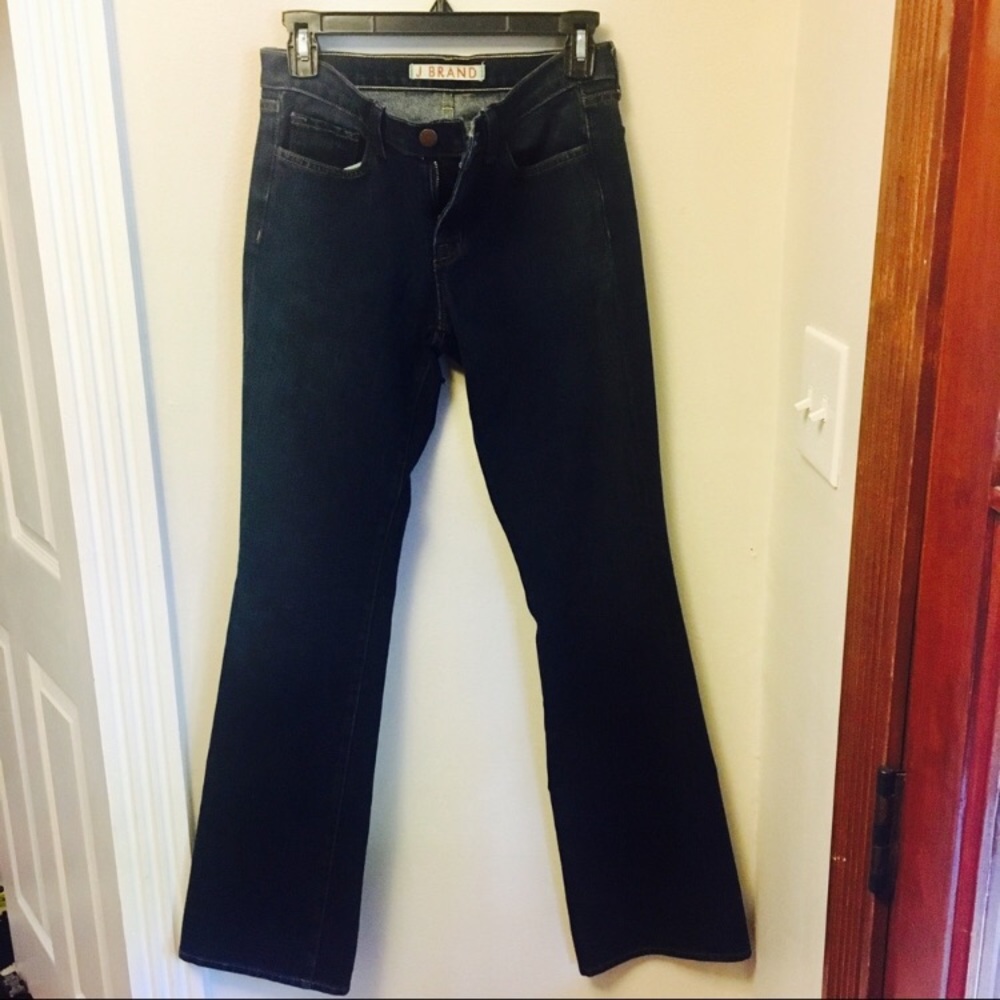 🐝 J brand boot cut jeans in excellent condition