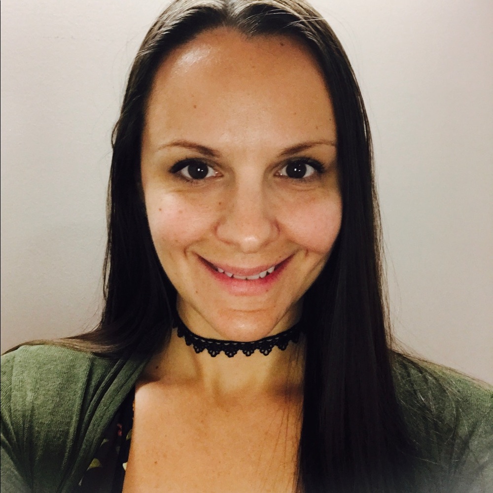 Meet your Posher, Nicole