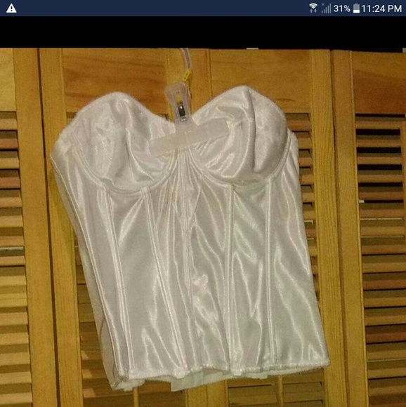 David's Bridal Wedding Dress - Picture 2 of 6