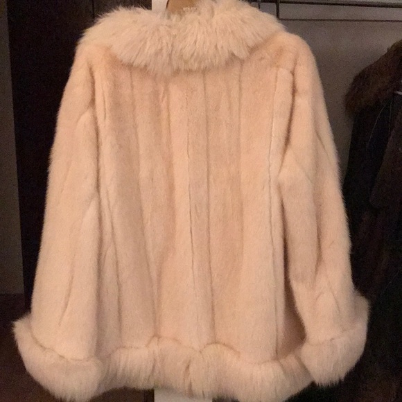 Mink and fox coat - Picture 2 of 4