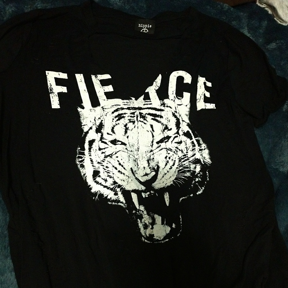 Fierce tiger grunge shirt