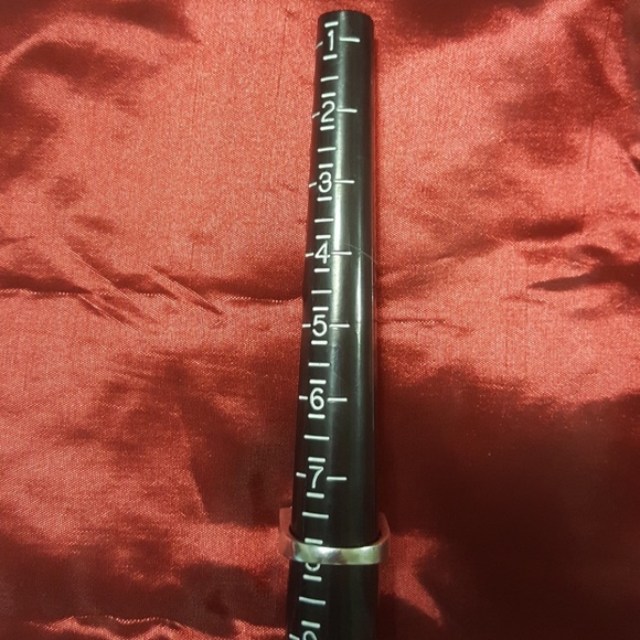 Sterling Silver Ring - Picture 6 of 8