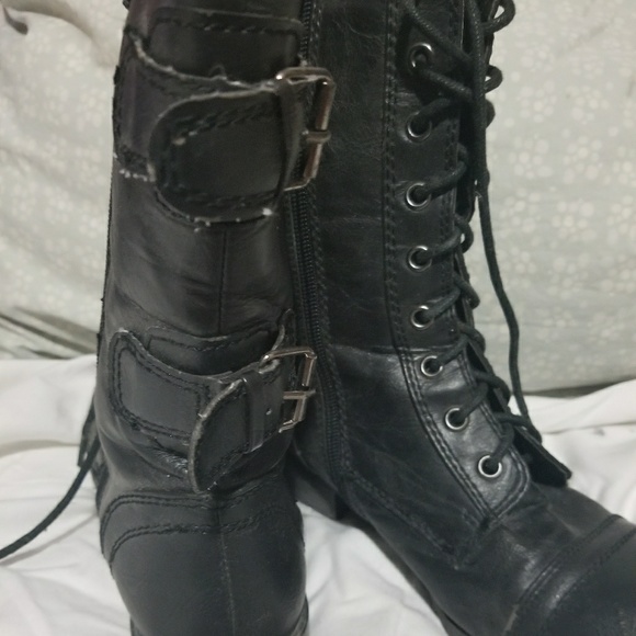 Boots - Picture 1 of 2