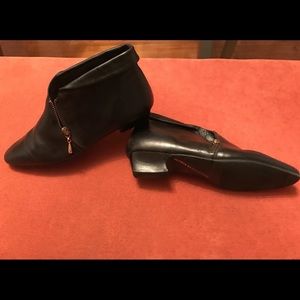 Vintage Gloria Vanderbilt Booties