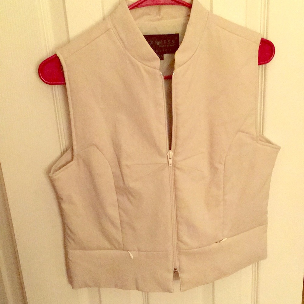 Express Mockneck Vest