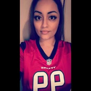 Meet your Posher, Janeth