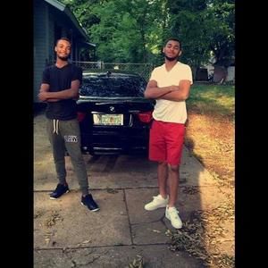 Meet your Posher, Lenny