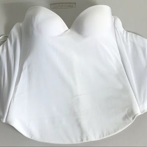 ESSENTIALS SEAMLESS BUSTIER. 36B