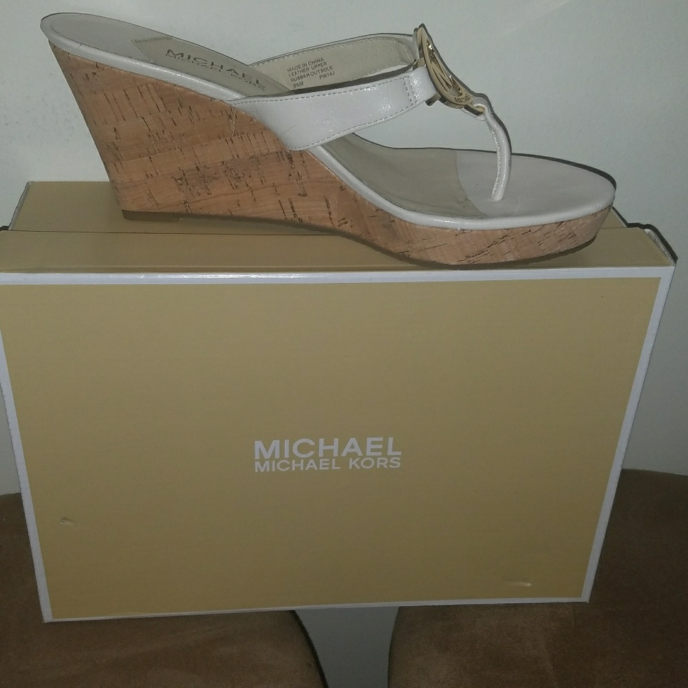 Michael Kors Wedge Sandal Size 9.5M