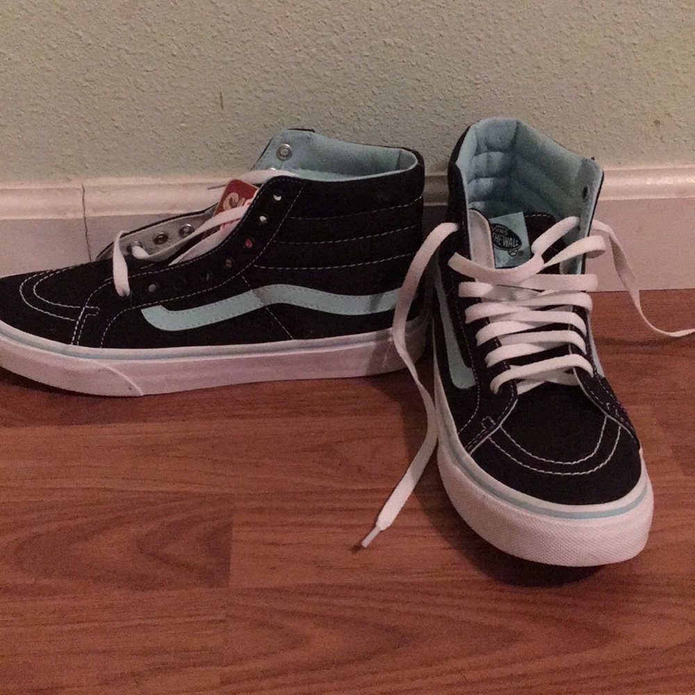 Slim classic skateboard shoe