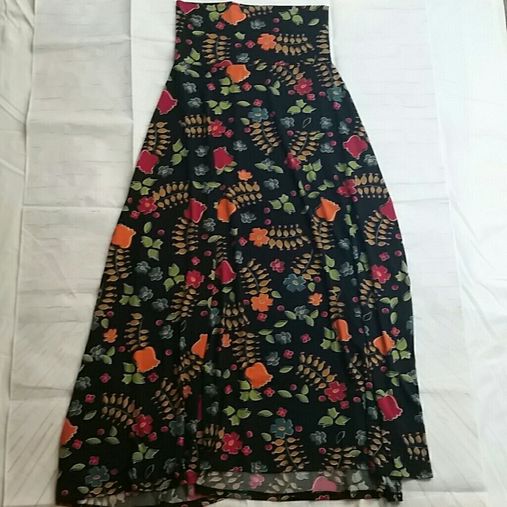 *NWOT*Lularoe XS Maxi