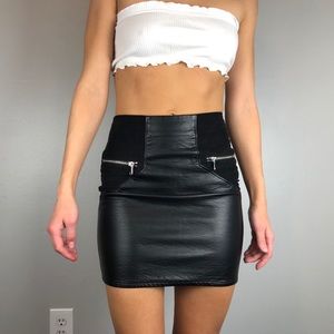 H&M Divided Faux Leather/Suede Mini Skirt