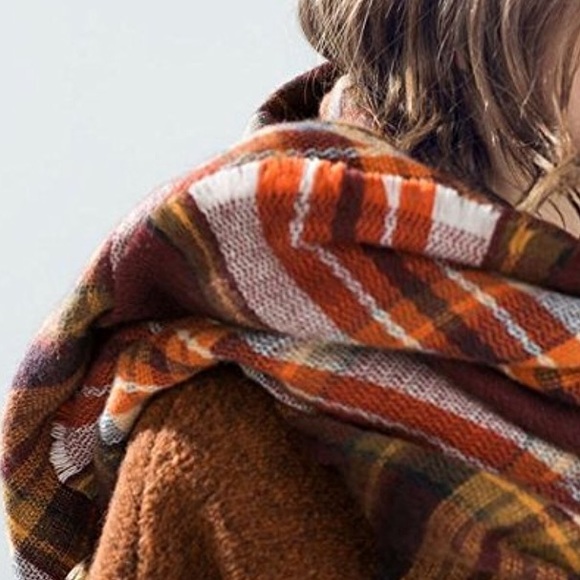 🍁 Autumn Leaves Ultra Plush Plaid Blanket Scarf - Picture 2 of 6