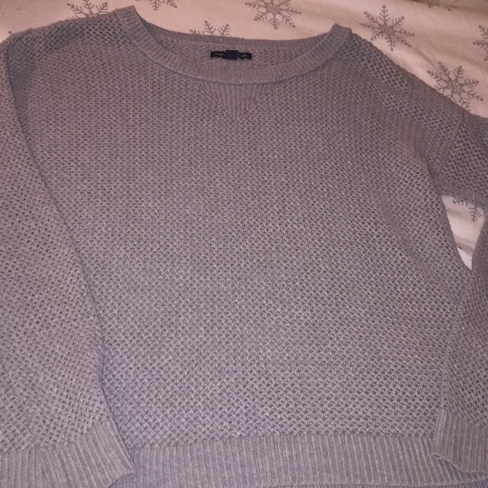 american eagle gray knit sweater