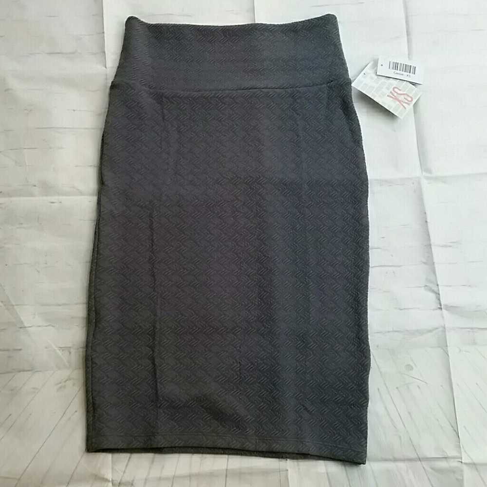 *NWT* Lularoe XS Cassie Skirt