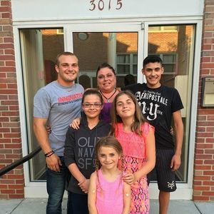 Meet your Posher, Logan