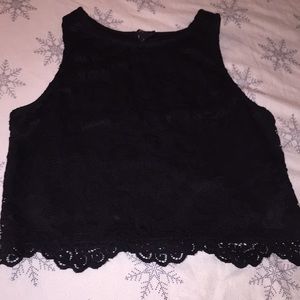 F21-black crop top