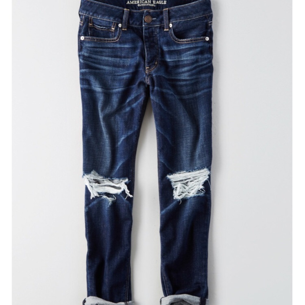 AEO SIZE 6 Tomgirl/boyfriend jeans