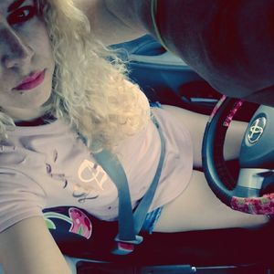 Meet your Posher, Perla