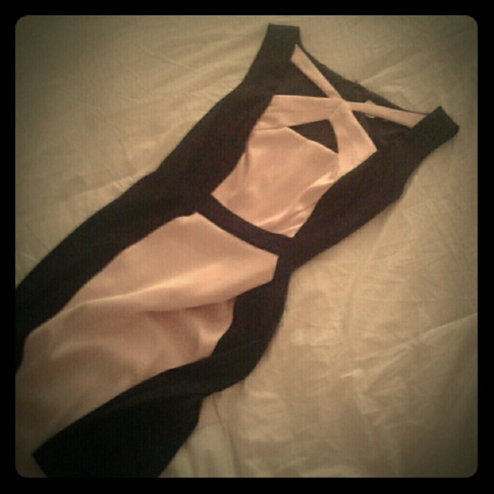 *DONATING SOON*Dress Barn straight Dress