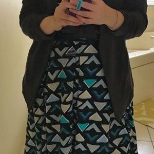 💎 Geometric Print Lularoe Madison Skirt 💎
