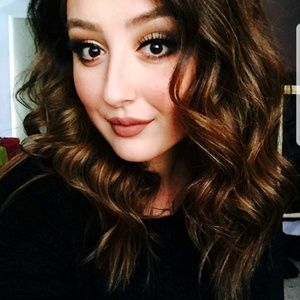 Meet your Posher, Sara